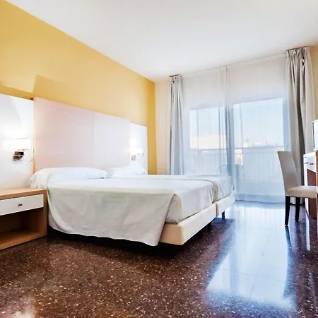 Fontana Plaza Hotel