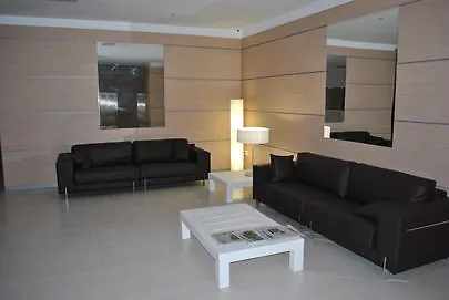 Fontana Plaza 3*