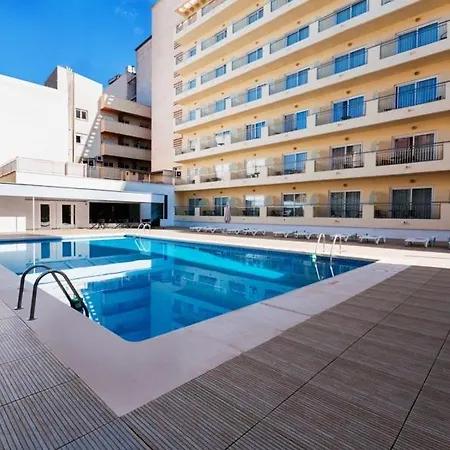 Fontana Plaza Τορεβιέχα