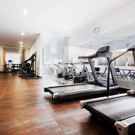 Hotell Fontana Plaza